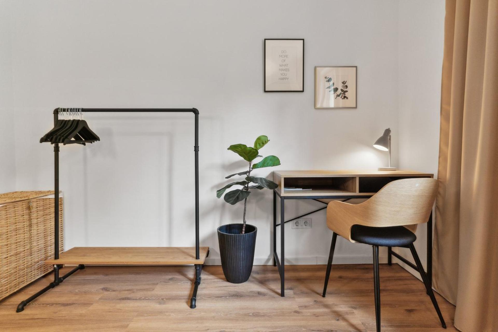 Zwei Apartments Fuer Bis Zu 8 Personen Zentral, Modern, Mit Terrasse & Balkon Білефельд Екстер'єр фото