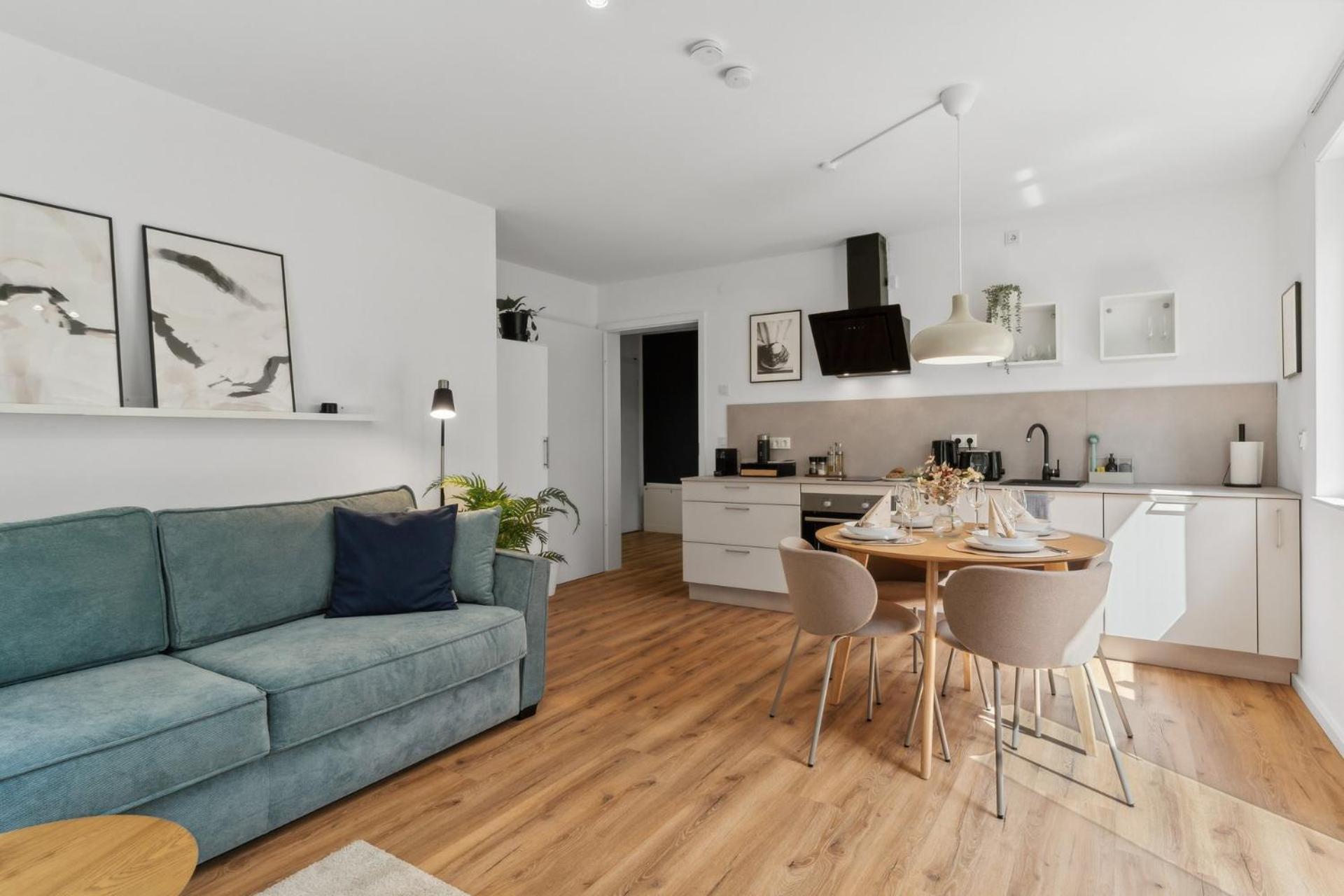 Zwei Apartments Fuer Bis Zu 8 Personen Zentral, Modern, Mit Terrasse & Balkon Білефельд Екстер'єр фото