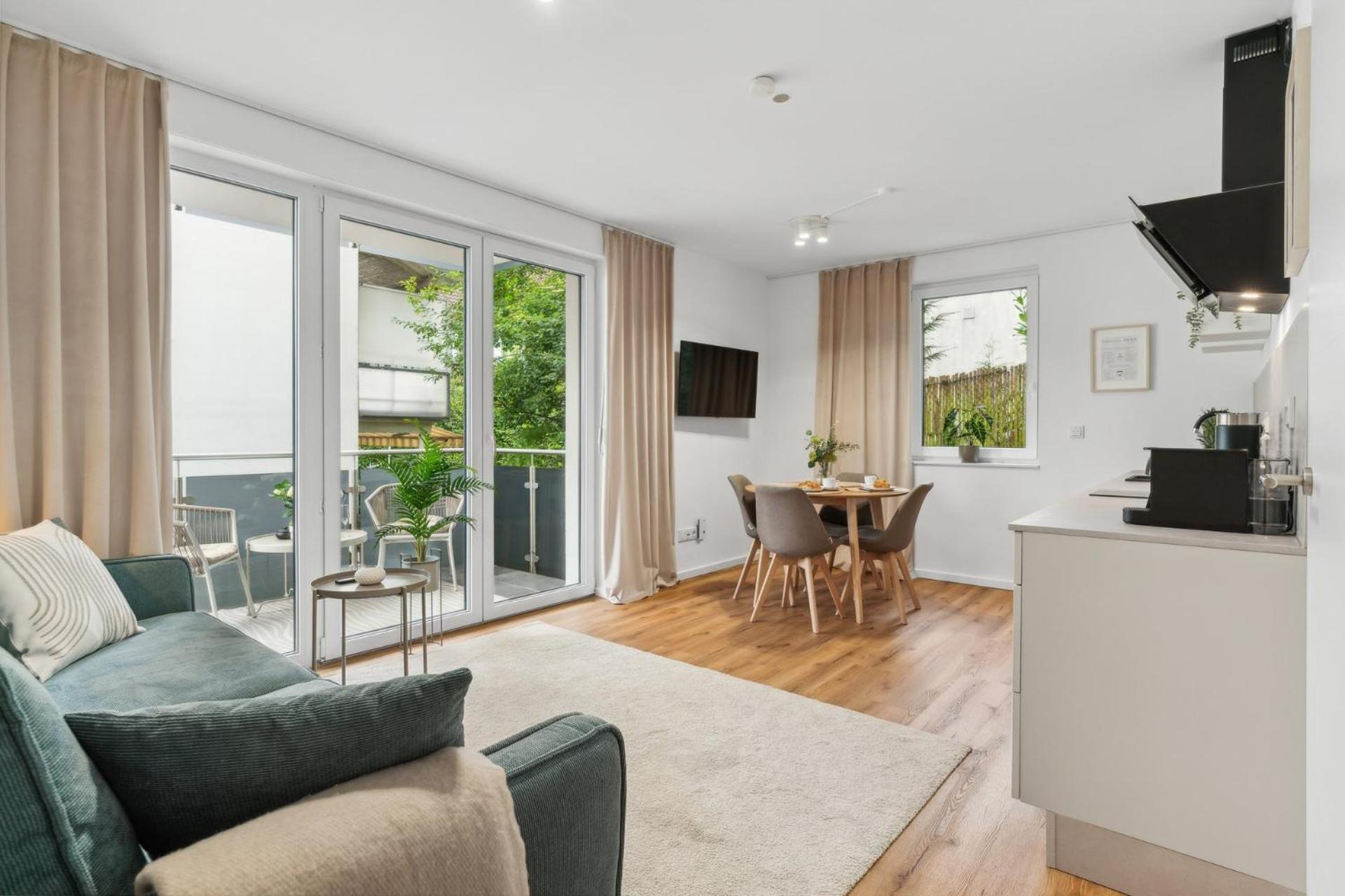 Zwei Apartments Fuer Bis Zu 8 Personen Zentral, Modern, Mit Terrasse & Balkon Білефельд Екстер'єр фото
