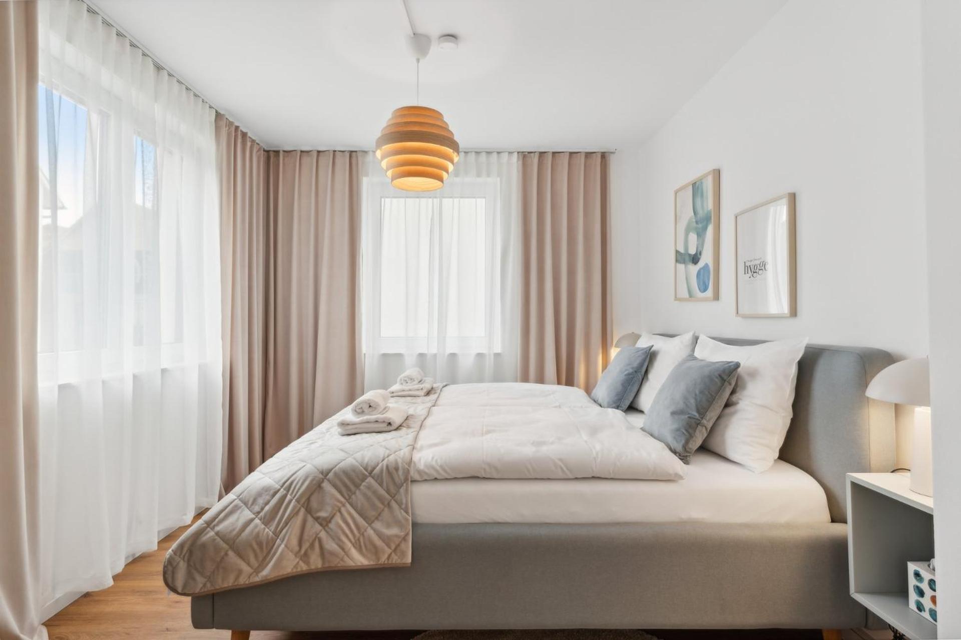 Zwei Apartments Fuer Bis Zu 8 Personen Zentral, Modern, Mit Terrasse & Balkon Білефельд Екстер'єр фото